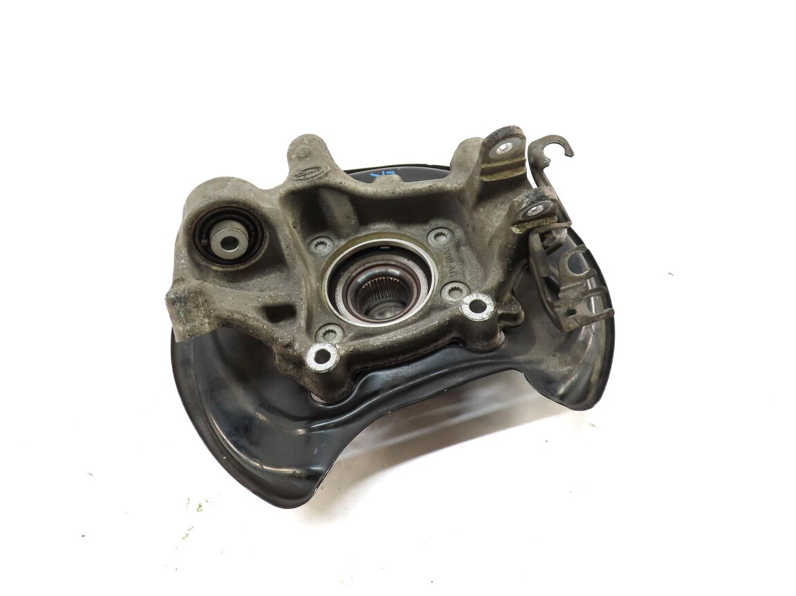 2017-2020 AUDI Q7 (4M) LEFT DRIVER REAR SPINDLE KNUCKLE WHEEL HUB