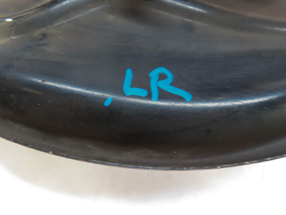 Thumbnail 5: 2017-2020 AUDI Q7 (4M) LEFT DRIVER REAR SPINDLE KNUCKLE WHEEL HUB