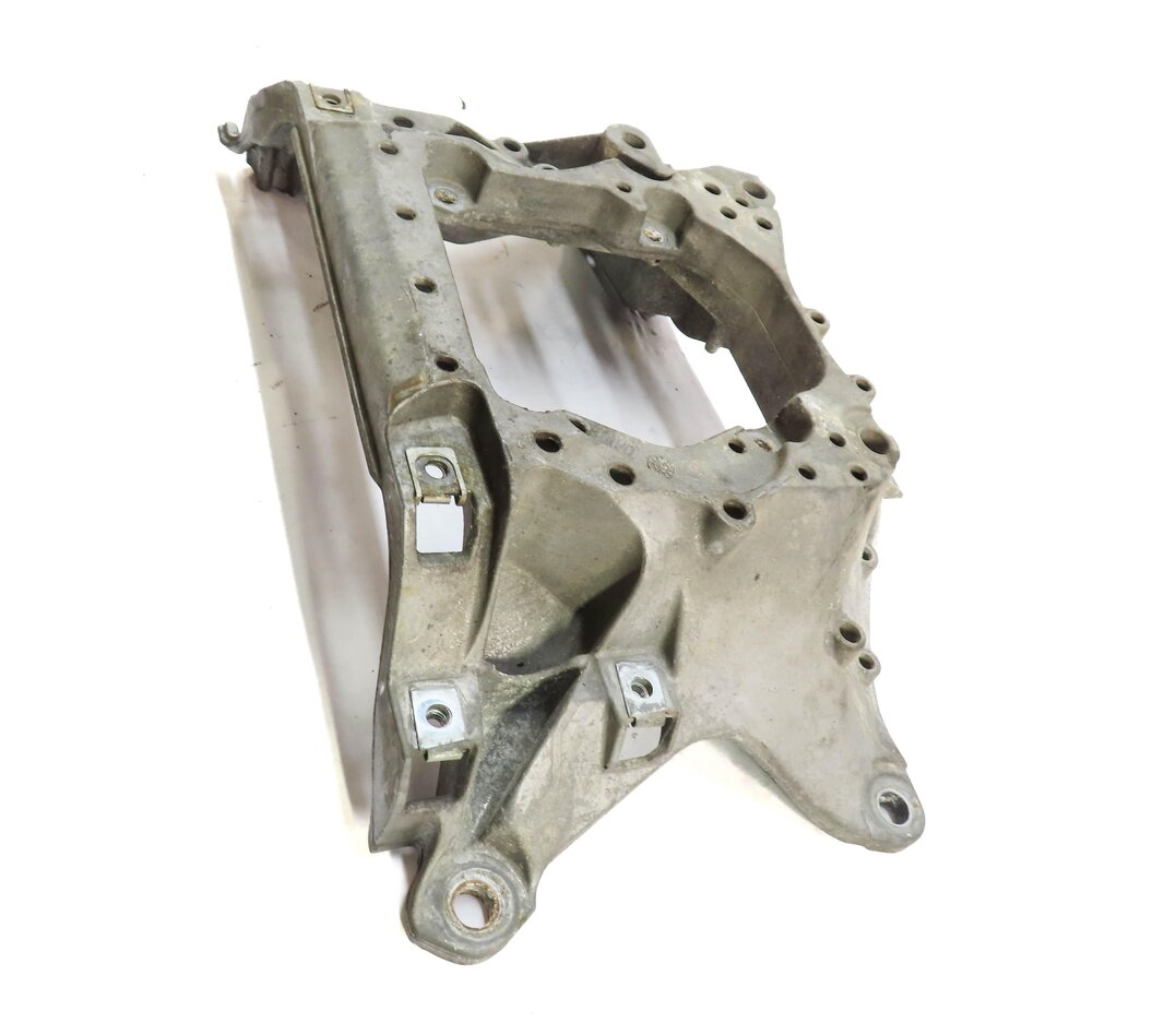 Thumbnail 3: 2017 AUDI Q7 (4M) TRANSMISSION CROSSMEMBER SUPPORT MOUNT BRACKET 4M0399263P