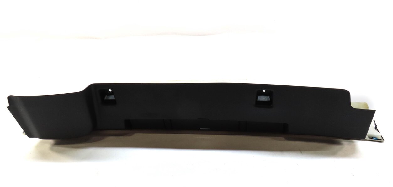 Thumbnail 5: 2017 AUDI Q7 (4M) TRUNK SILL CHROME KICK PLATE COVER TRIM PANEL 4M0864483B