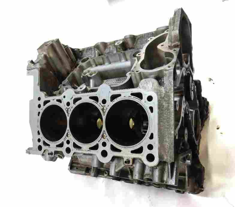 Thumbnail 2: 16-19 AUDI A6 A7 A8 Q7 (C7 D4 4M) 3.0L SUPER CREC ENGINE CYLINDER BLOCK (BARE)
