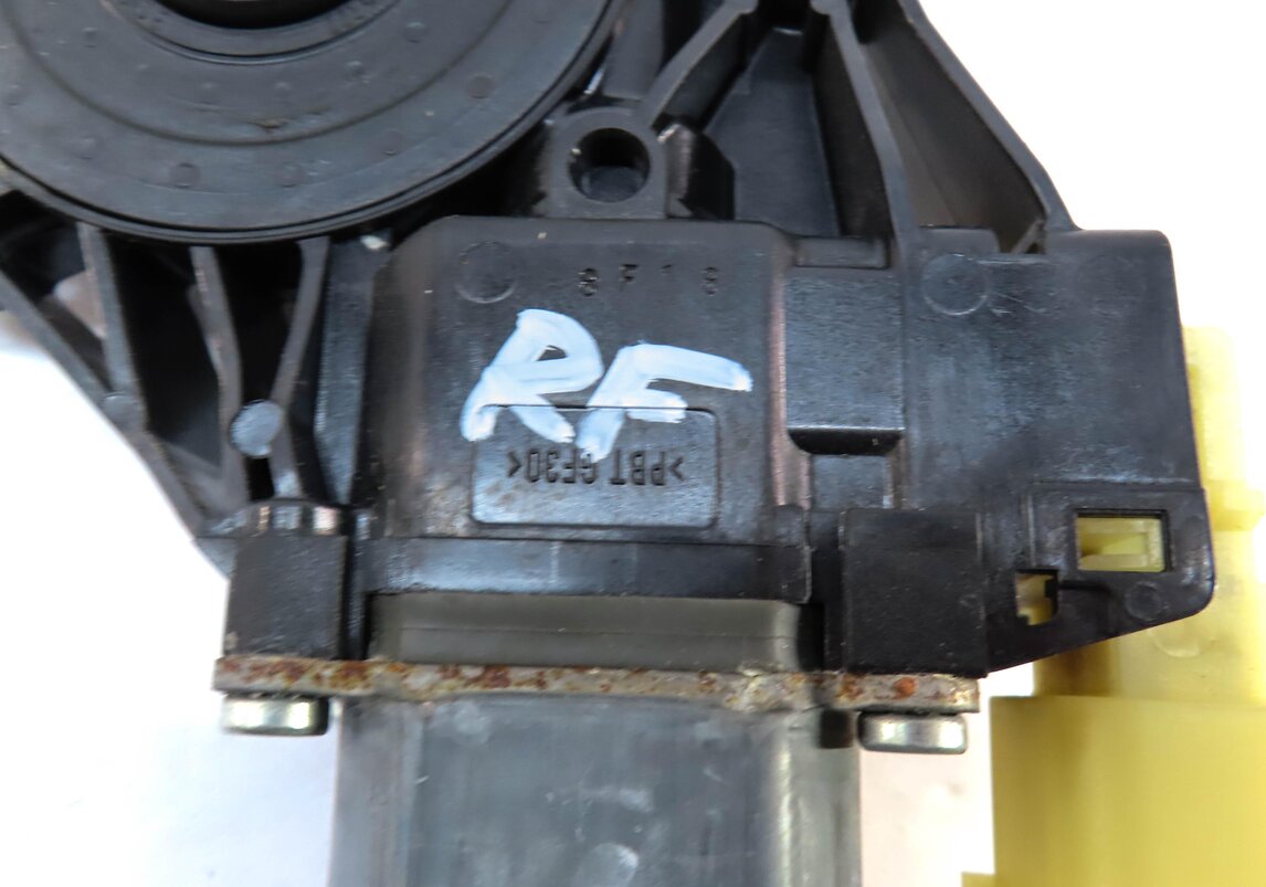 Thumbnail 4: 2014-2020 RANGE ROVER SPORT (L494) RIGHT FRONT PASSENGER DOOR WINDOW MOTOR