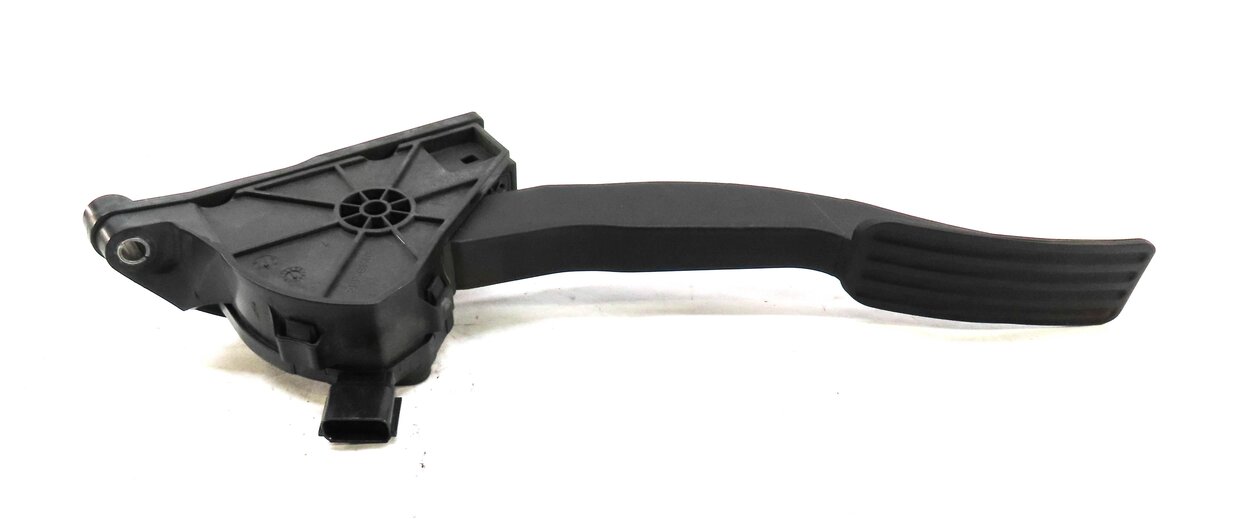Thumbnail 2: 2015 RANGE ROVER SPORT (L494) FRONT LEFT GAS PEDAL ACCELERATOR MODULE