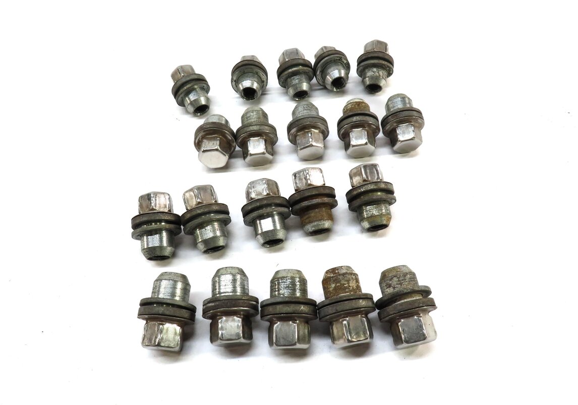 Thumbnail 2: 2005-2018 LR3 LR4 DISCOVERY RANGE ROVER SPORT WHEEL TIRE RIM LUG NUT SET (20)