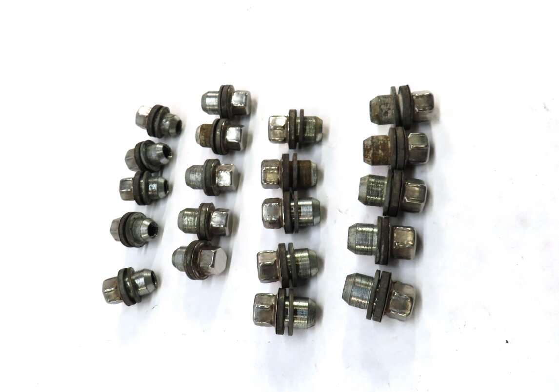 Thumbnail 4: 2005-2018 LR3 LR4 DISCOVERY RANGE ROVER SPORT WHEEL TIRE RIM LUG NUT SET (20)