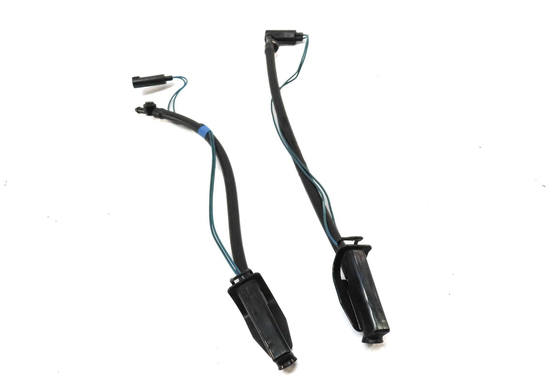 2015 RANGE ROVER SPORT (L494) FRONT WINDSHIELD WIPER SQUIRTER NOZZLE SET 2