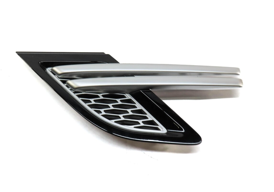 Thumbnail 2: 2015 RANGE ROVER SPORT (L494) FRONT LEFT DRIVER FENDER AIR VENT GRILLE TRIM