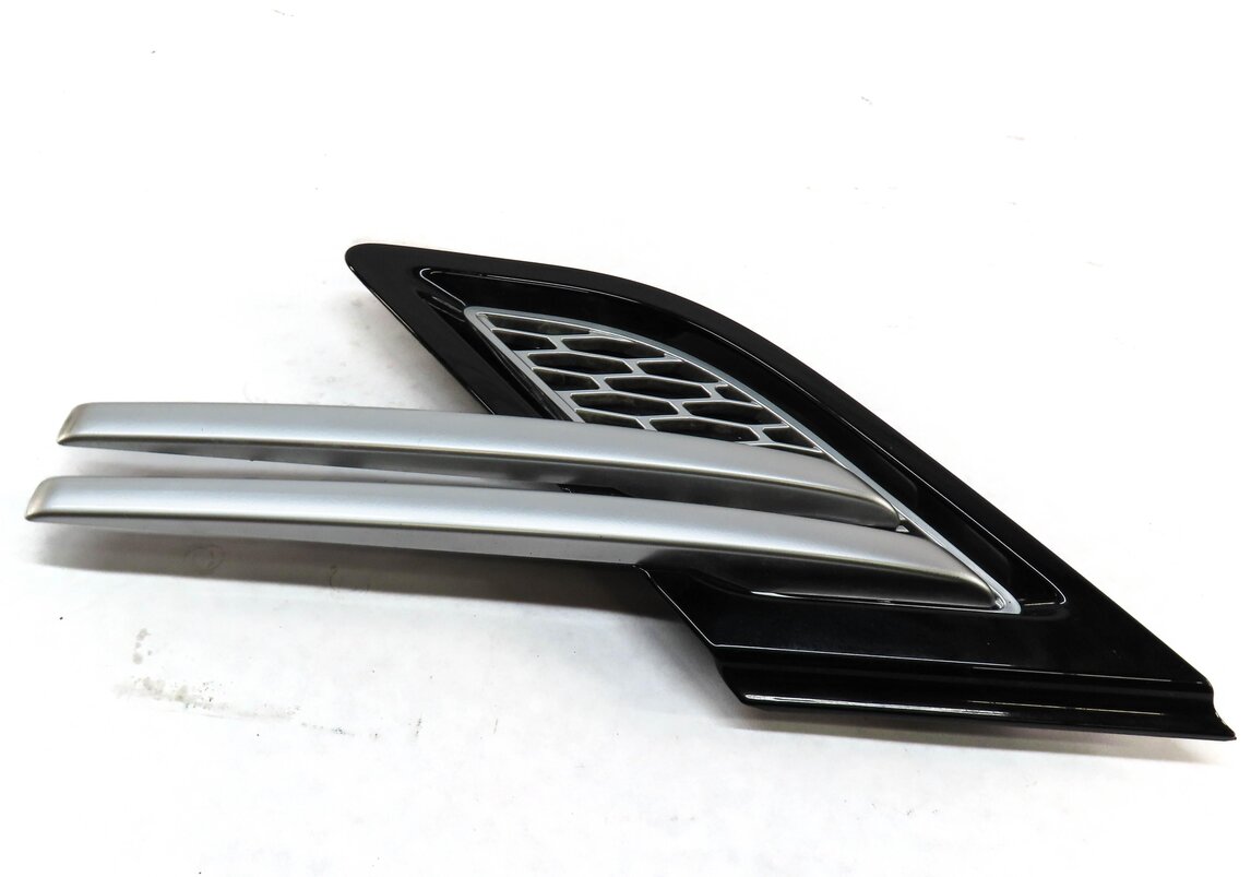 Thumbnail 3: 2015 RANGE ROVER SPORT (L494) FRONT LEFT DRIVER FENDER AIR VENT GRILLE TRIM