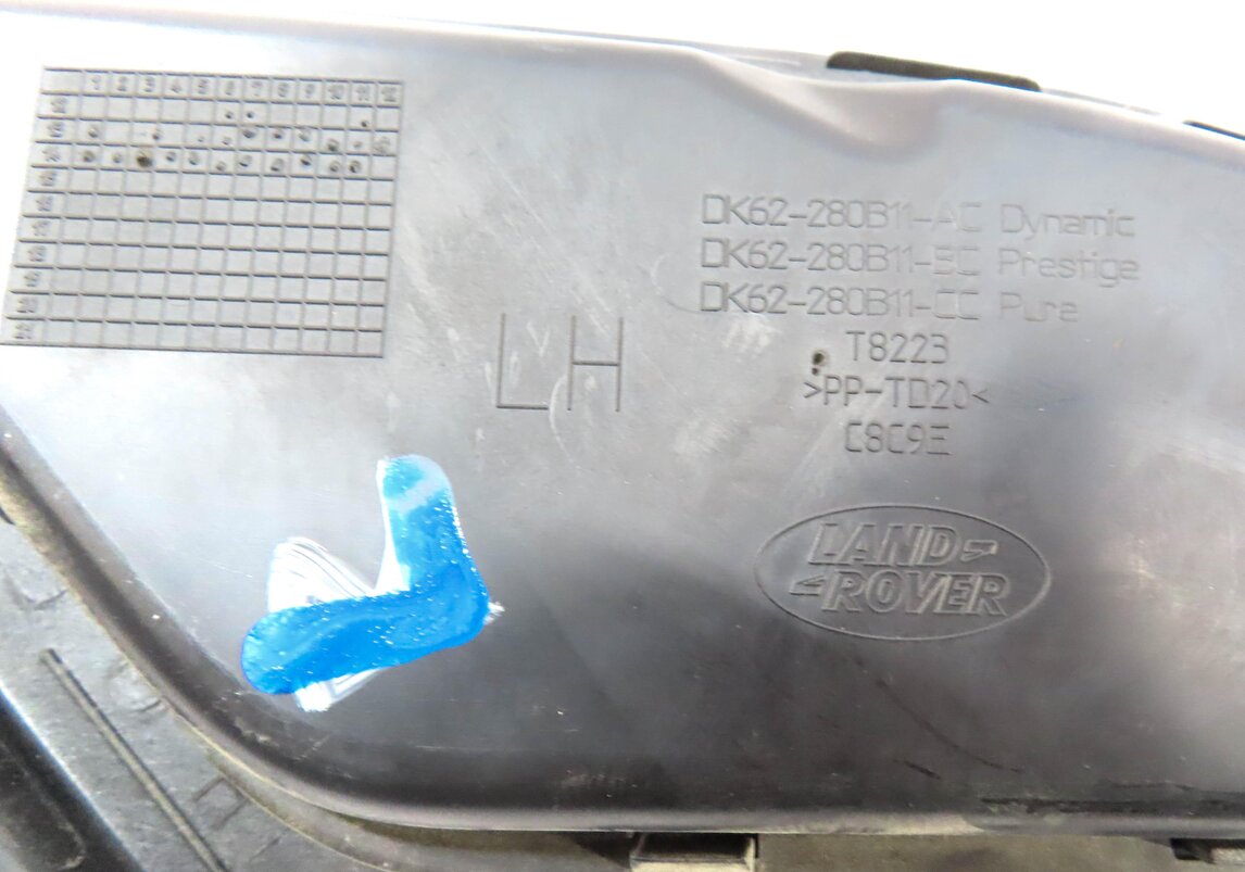 Thumbnail 5: 2015 RANGE ROVER SPORT (L494) FRONT LEFT DRIVER FENDER AIR VENT GRILLE TRIM