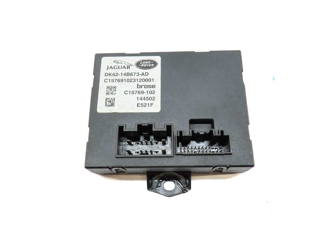 Thumbnail 2: 2014-2015 RANGE ROVER SPORT (L494) REAR TRUNK LIFT LIFTGATE CONTROL MODULE