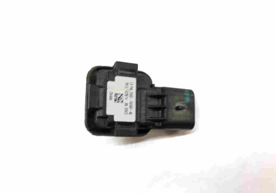 Thumbnail 4: 2014-2015 RANGE ROVER SPORT (L494) REAR BACKUP REVERSE REARVIEW ASSIST CAMERA