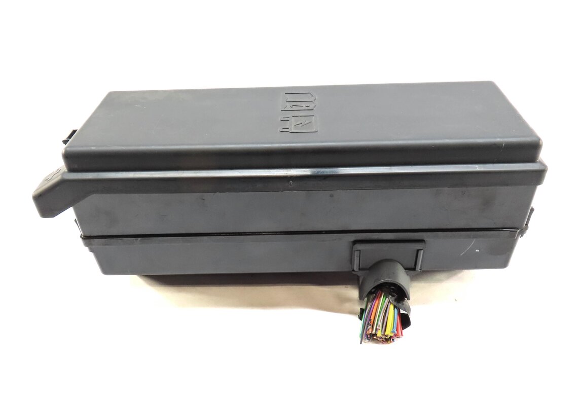 Thumbnail 6: 2015 RANGE ROVER SPORT (L494) 3.0L SUPERCHARGED ENGINE FUSE RELAY JUNCTION BOX
