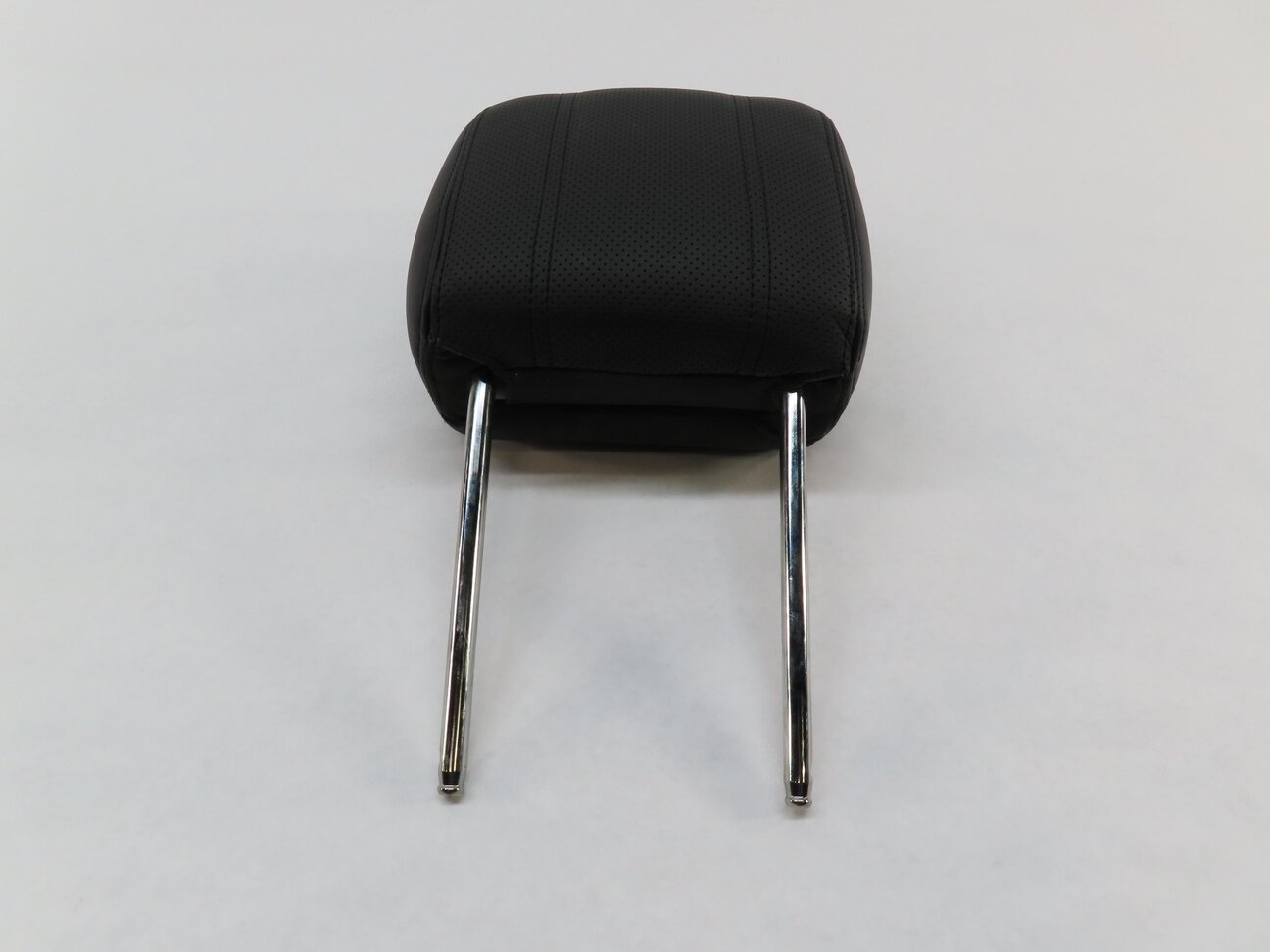Thumbnail 5: 14-17 RANGE ROVER SPORT (L494) FRONT RIGHT OR LEFT DRIVER SEAT HEADREST (BLACK)