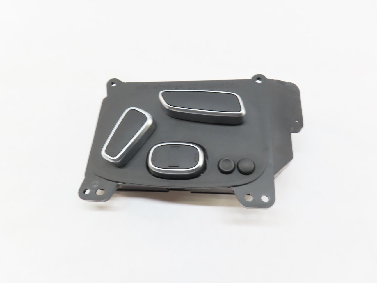 Thumbnail 3: 2015 RANGE ROVER SPORT (L494) FRONT LEFT DRIVER SEAT ADJUSTMENT SWITCH (BLACK)