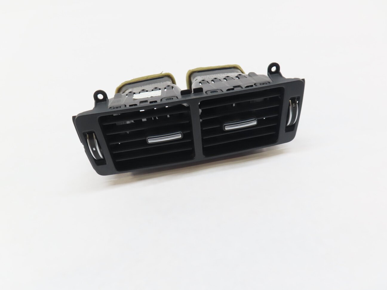 2015 RANGE ROVER SPORT (L494) REAR CENTER CONSOLE HVAC A/C HEATER AIR VENT