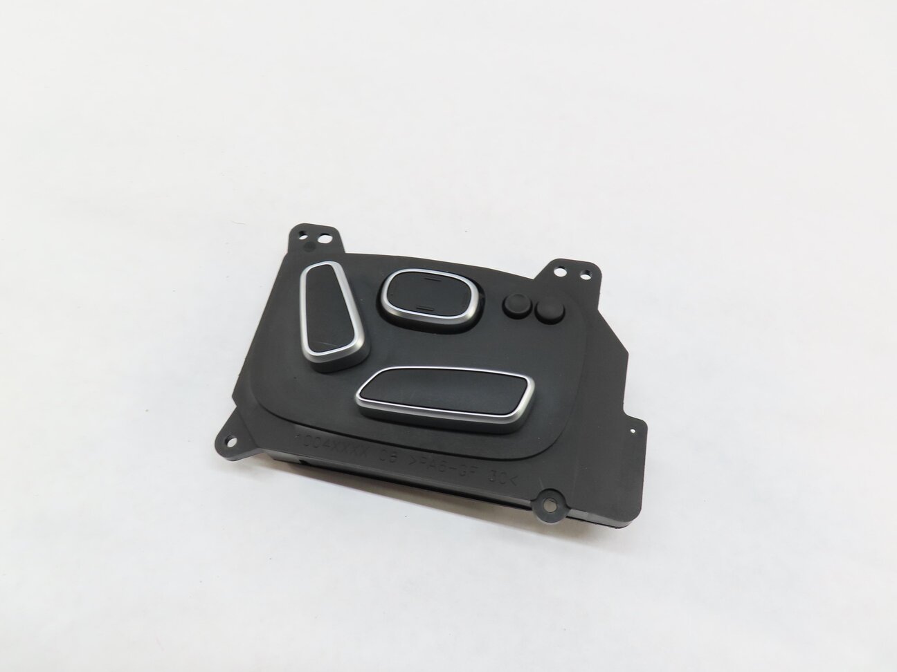 2015 RANGE ROVER SPORT (L494) FRONT RIGHT PASSENGER SEAT ADJUST SWITCH (BLACK)