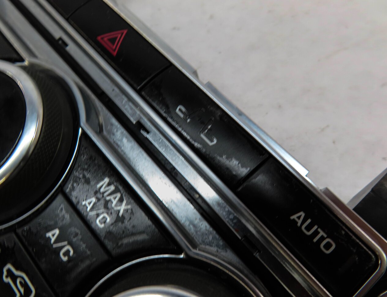 Thumbnail 6: 14-15 RANGE ROVER SPORT (L405 L494) FRONT HEATER A/C TEMPERATURE RADIO CONTROL
