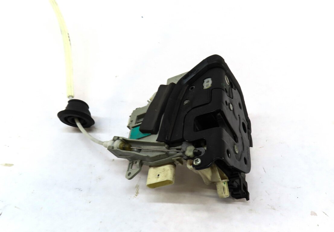 Thumbnail 4: 2010-2019 AUDI / PORSCHE A4 S4 A5 S5 A6 Q3 Q5 Q7 TT 911 - RIGHT FRONT DOOR LATCH