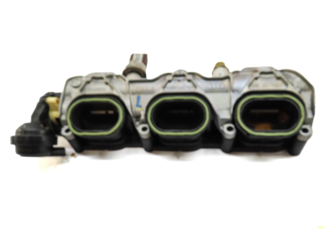 Thumbnail 2: 2015 AUDI Q7 (4L) 3.0L SUPERCHARGED ENGINE LEFT LOWER INTAKE MANIFOLD DUFFUSER