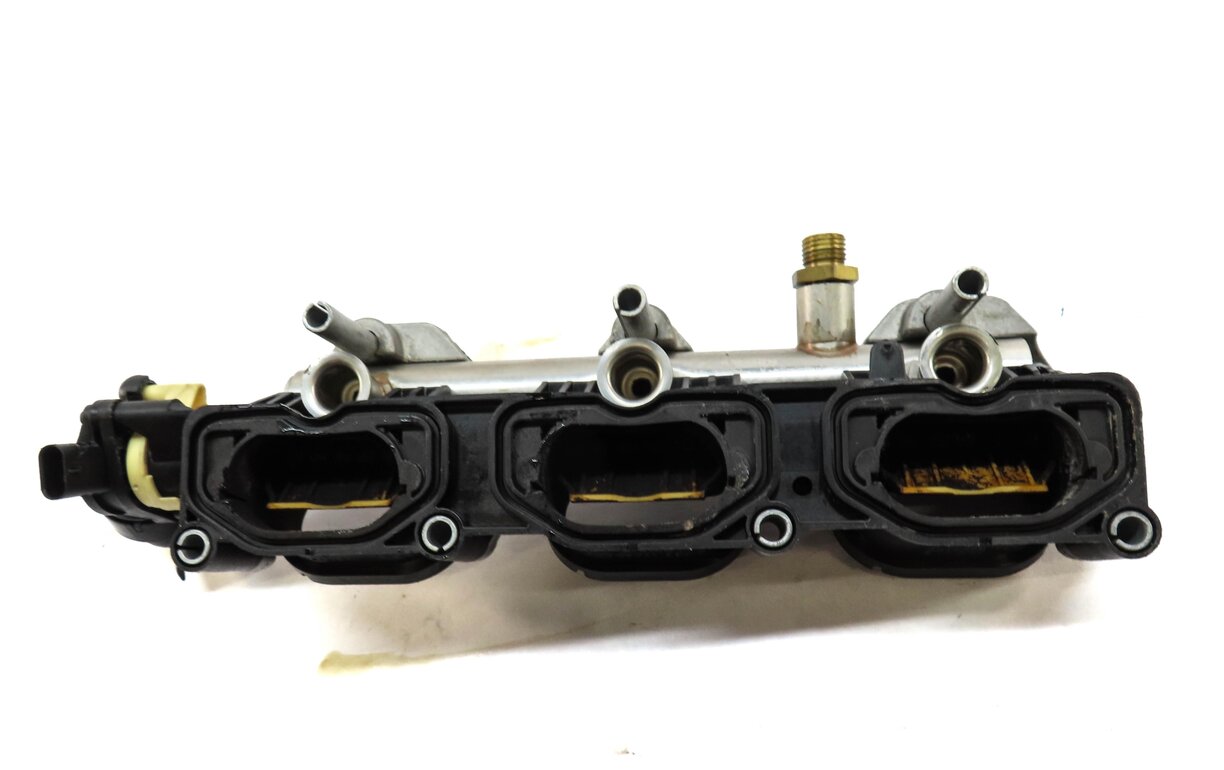 Thumbnail 4: 2015 AUDI Q7 (4L) 3.0L SUPERCHARGED ENGINE RIGHT LOWER INTAKE MANIFOLD DUFFUSER