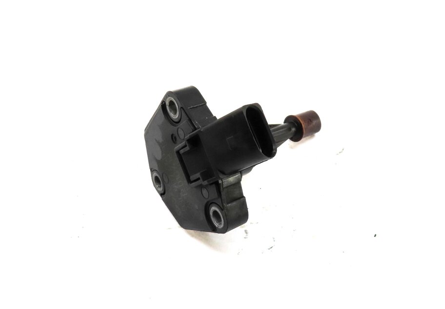 Thumbnail 1: 2015 AUDI Q7 (4L) 3.0L SUPERCHARGED ENGINE OIL LEVEL SENSOR SENDER