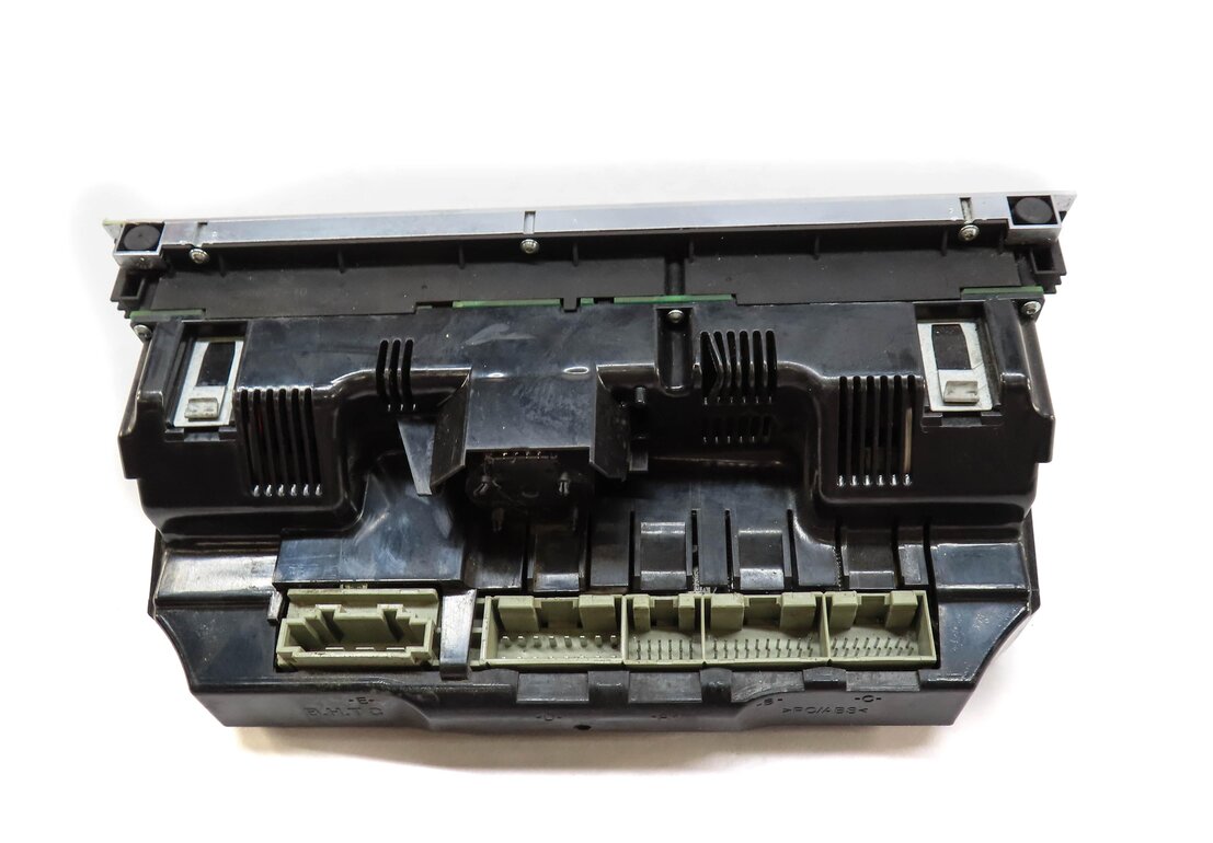 Thumbnail 3: 2013-2015 AUDI Q7 (4L) HEATER AC TEMPERATURE CLIMATE CONTROL PANEL (HEATED SEAT)