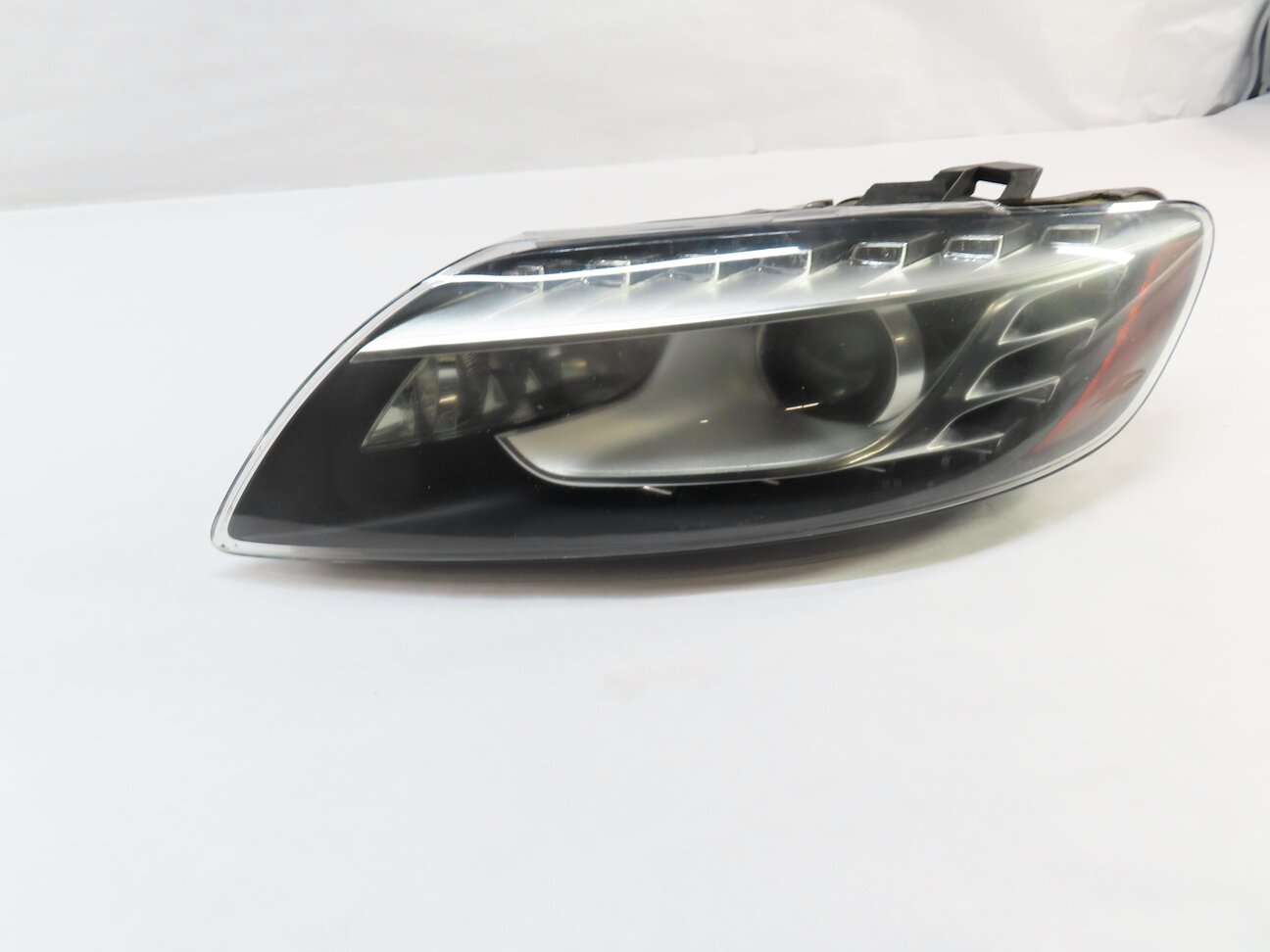 Thumbnail 3: 2010-2015 AUDI Q7 (4L) LEFT DRIVER XENON HID HEADLIGHT LIGHT LAMP (NON AFS)
