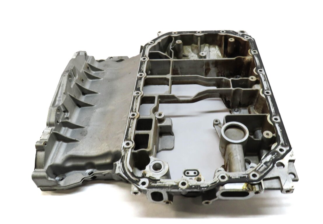 Thumbnail 5: 2015 AUDI Q7 (4L) 3.0L CTWB SUPERCHARGED ENGINE UPPER OL PAN CRADLE