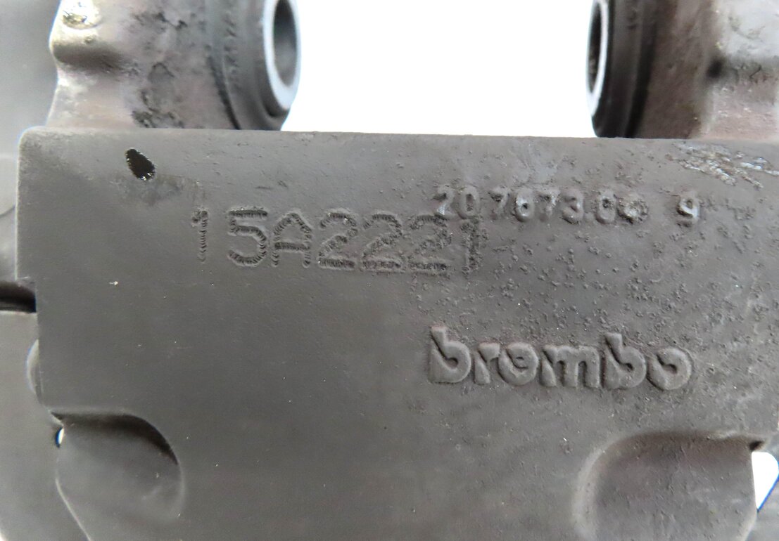 Thumbnail 9: 04-15 VW TOUAREG AUDI Q7 (4L) REAR LEFT & RIGHT DISC BRAKE CALIPER SET-2 BREMBO