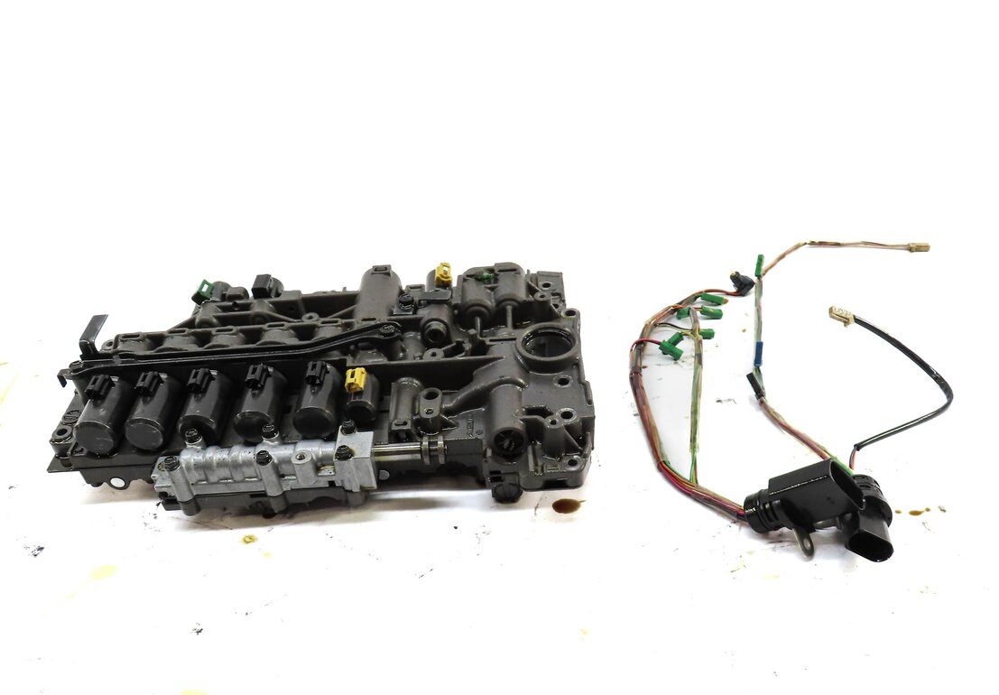 Thumbnail 2: 2015-2017 VW TOUAREG / AUDI Q7 (4L) A/T AUTOMATIC TRANSMISSION VALVE BODY