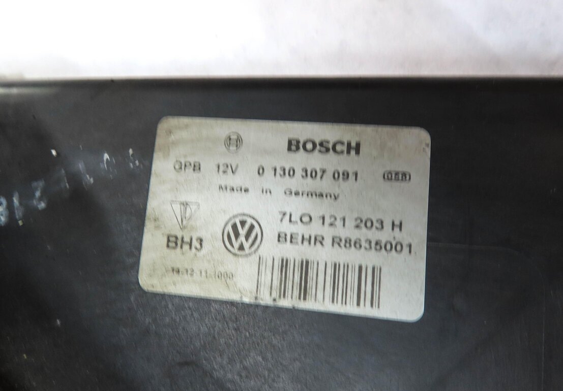 Thumbnail 8: 11-15 AUDI Q7 (4L) 3.0L ENGINE RADIATOR COOLING FAN (FOR MODELS w/ HITCH OPTION)