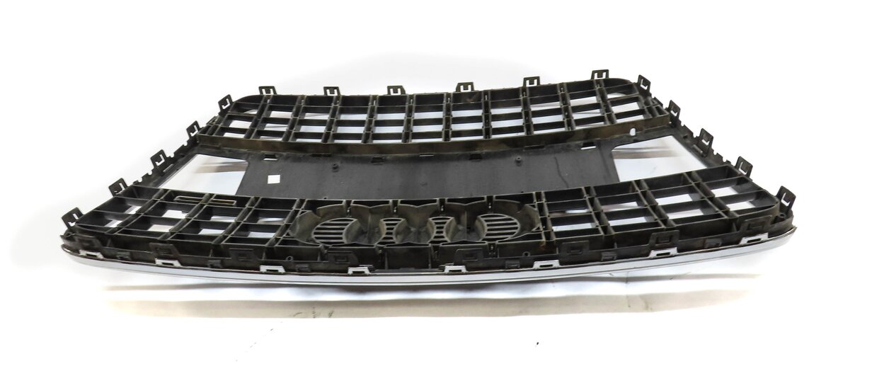 Thumbnail 5: 2010-2015 AUDI Q7 (4L) FRONT MAIN CENTER HOOD GRILLE AIR VENT TRIM (BLACK)