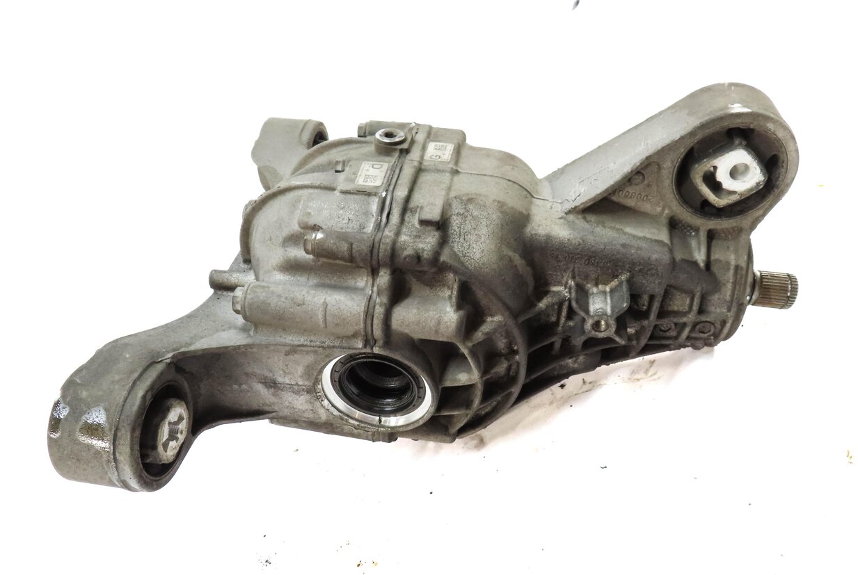 Thumbnail 6: 2015 AUDI Q7 (4L) 3.0L - REAR DIFFERENTIAL GEAR CARRIER (RCM)