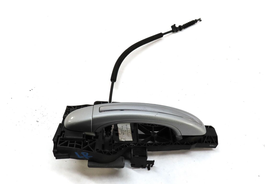 Thumbnail 2: 2007-2015 AUDI Q7 (4L) LEFT SIDE REAR EXTERIOR DOOR HANDLE (ICE SILVER METALLIC)
