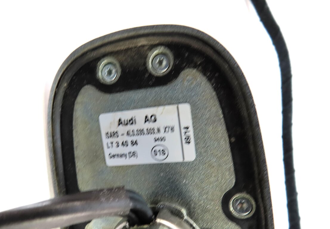 Thumbnail 6: 12-15 AUDI Q7 (4L) RADIO STEREO GPS NAVIGATION SHARK FIN ANTENNA (ICE SILVER)