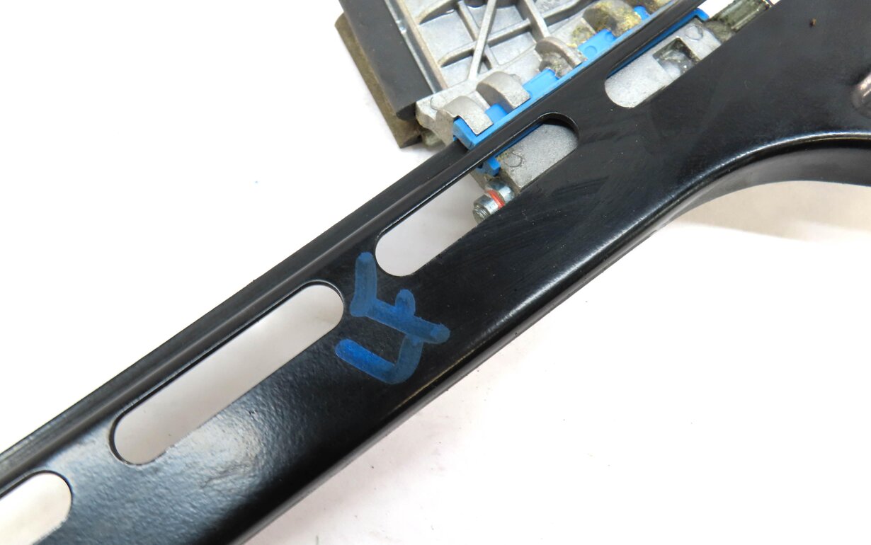Thumbnail 5: 10-17 E CLASS COUPE CONVERTIBLE W207 FRONT LEFT DRIVER WINDOW REGULATOR w/ MOTOR