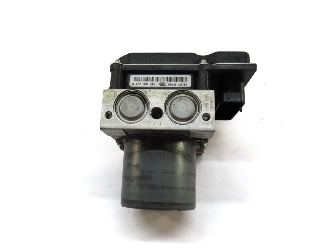 Thumbnail 3: 2010 MERCEDES E350 E550 (C207) COUPE ABS ANTI LOCK BRAKE PUMP w/ MODULE