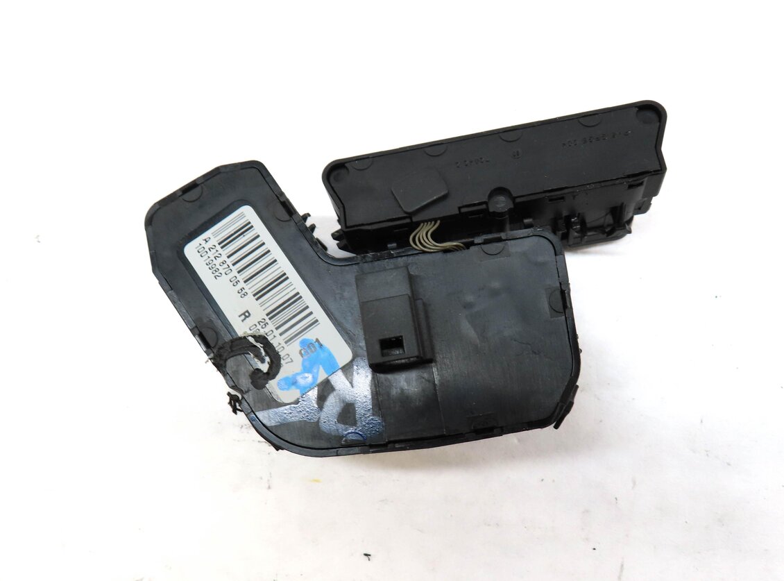 Thumbnail 4: 2010 MERCEDES E350 (C207) RIGHT PASSENGER MEMORY SEAT ADJUST ADJUSTMENT SWITCH