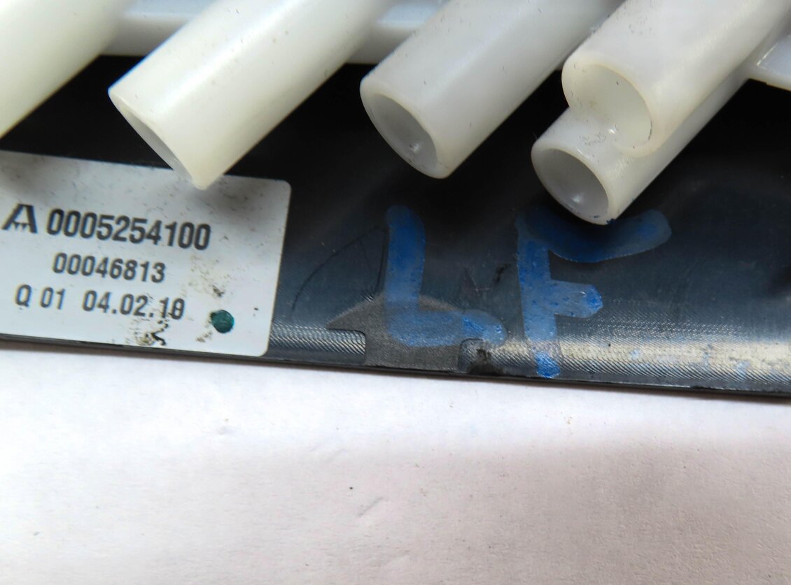 Thumbnail 5: 2010 MERCEDES E350 (C207) LEFT DRIVER SEAT CONTROL VALVE SWITCH PANEL (BLACK)
