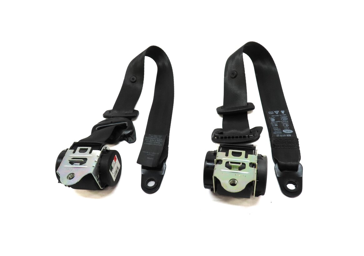 Thumbnail 3: 2016 LAND ROVER LR4 REAR LEFT & RIGHT 2ND ROW SEATBELT RETRACTOR SET 2 (BLACK)