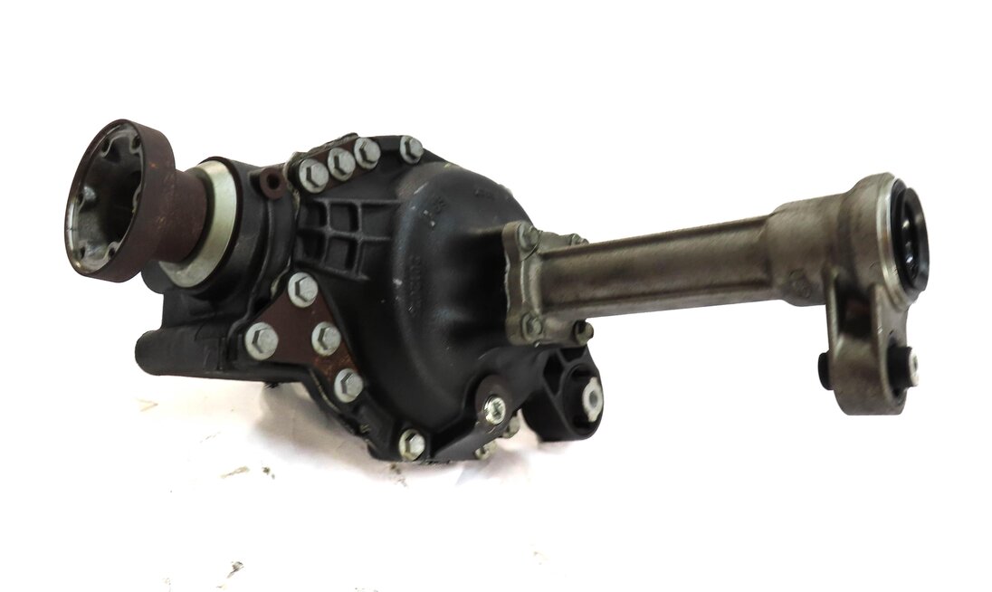 Thumbnail 3: 2014-2016 LAND ROVER LR4 - 3.0L SC FRONT DIFFERENTIAL GEAR CARRIER (3.70 RATIO)