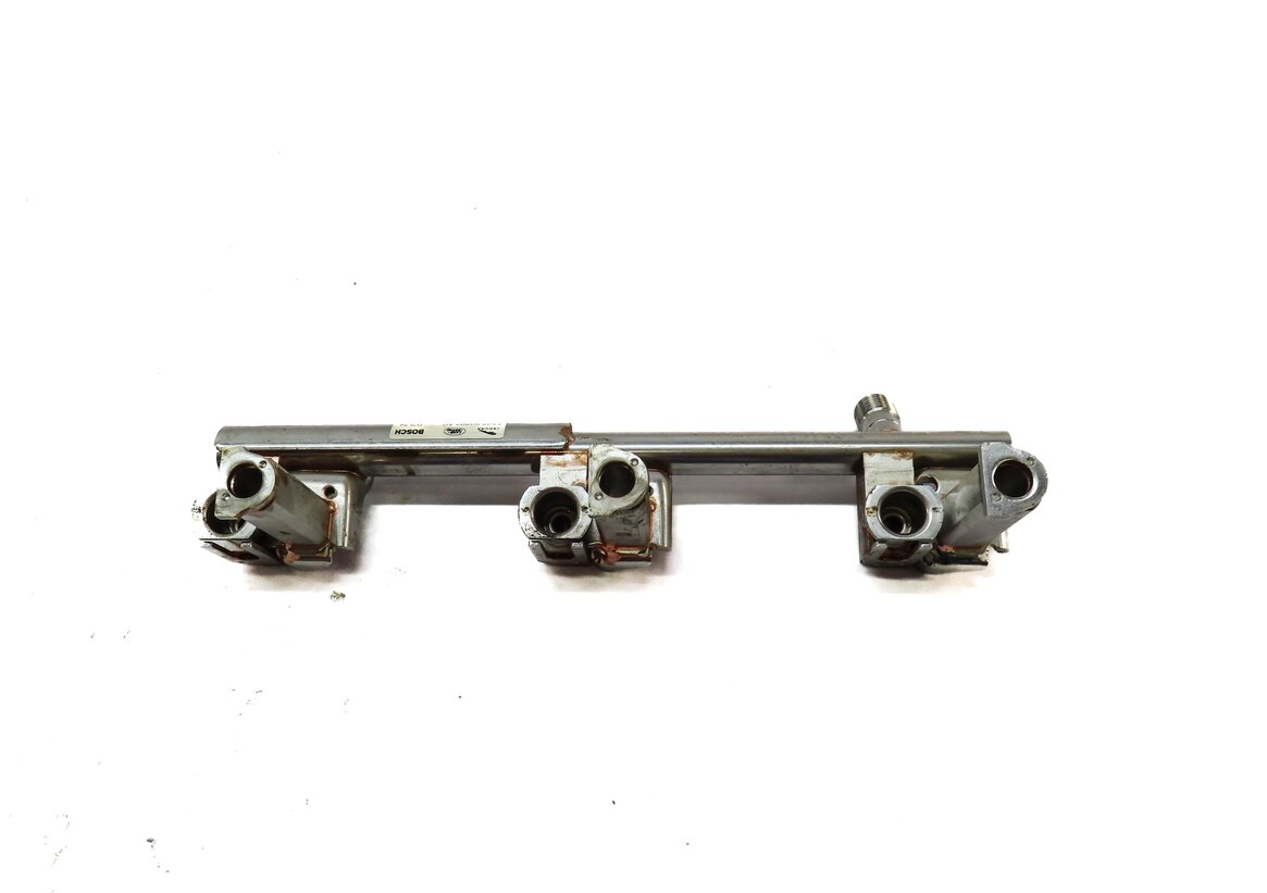 Thumbnail 4: 2016 LAND ROVER LR4 3.0L SUPER SUPERCHARGED LEFT FUEL RAIL FX239G802AC