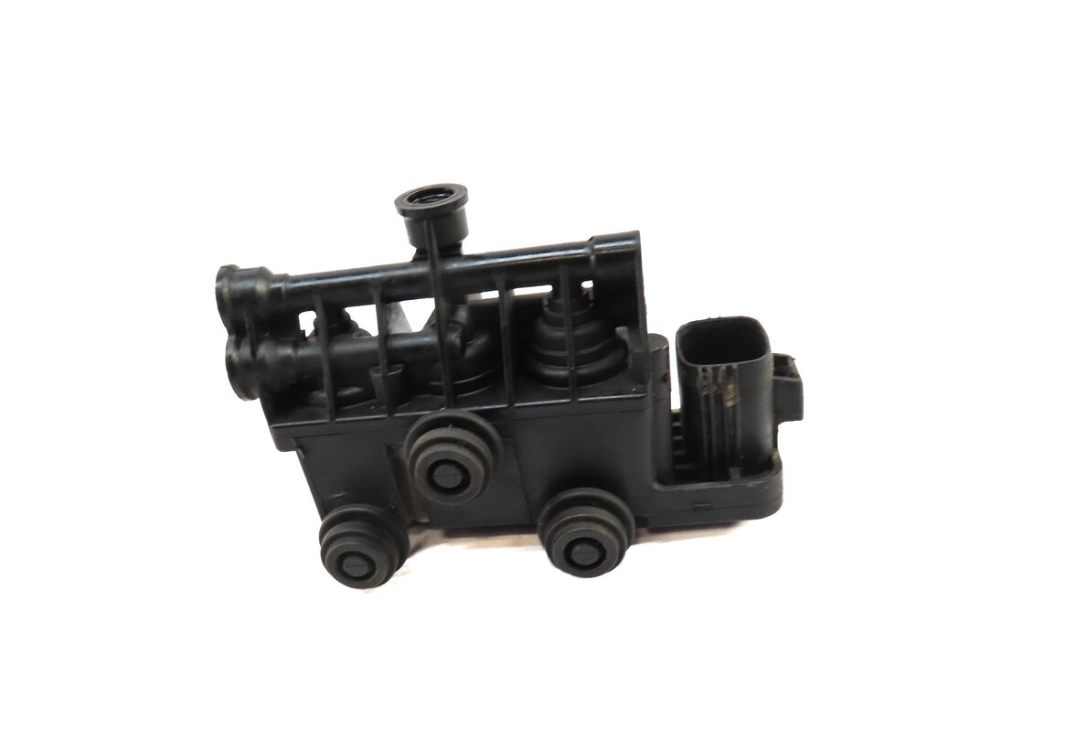 Thumbnail 2: 2016 LAND ROVER LR4 AIR SUSPENSION AIR TRANSFER RELIEF VALVE RVH000055
