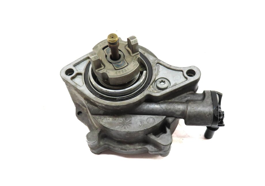 Thumbnail 2: 2010-2019 RANGE ROVER SPORT LR4 JAGUAR XE XF XK - 3.0L / 5.0L BRAKE VACUUM PUMP