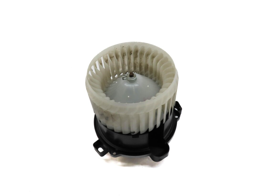 Thumbnail 2: 2005-2016 LAND ROVER LR3 LR4 - REAR HEATER A/C BLOWER FAN MOTOR