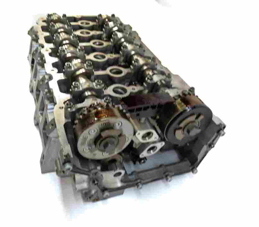 Thumbnail 6: 2013-2014 PORSCHE CAYENNE (958) 3.6L M55.02 VR6 ENGINE CYLINDER HEAD ASSEMBLY