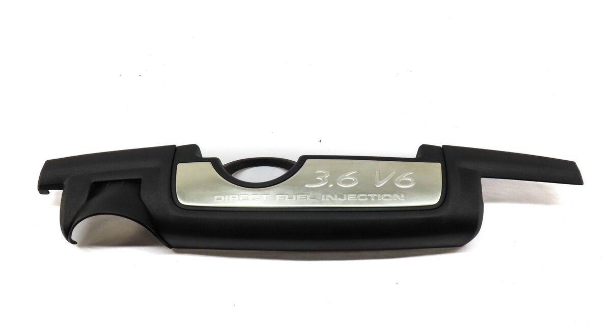 Thumbnail 2: 2011-2018 PORSCHE CAYENNE (958) 3.6L FRONT ENGINE COVER TRIM PIECE