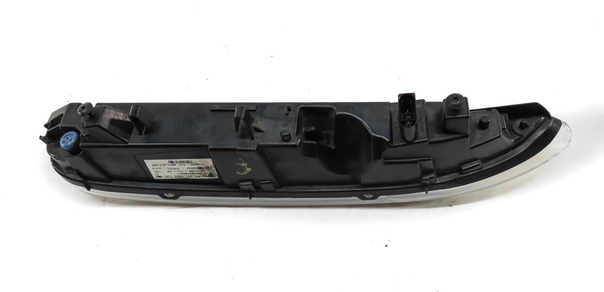 Thumbnail 4: 11-14 PORSCHE CAYENNE (958) RIGHT FRONT DRL DAY TIME RUNNING MARKER LIGHT LAMP