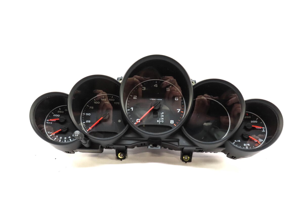 Thumbnail 3: 2013-2018 PORSCHE CAYENNE (958) SPEEDOMETER INSTRUMENT GAUGE CLUSTER