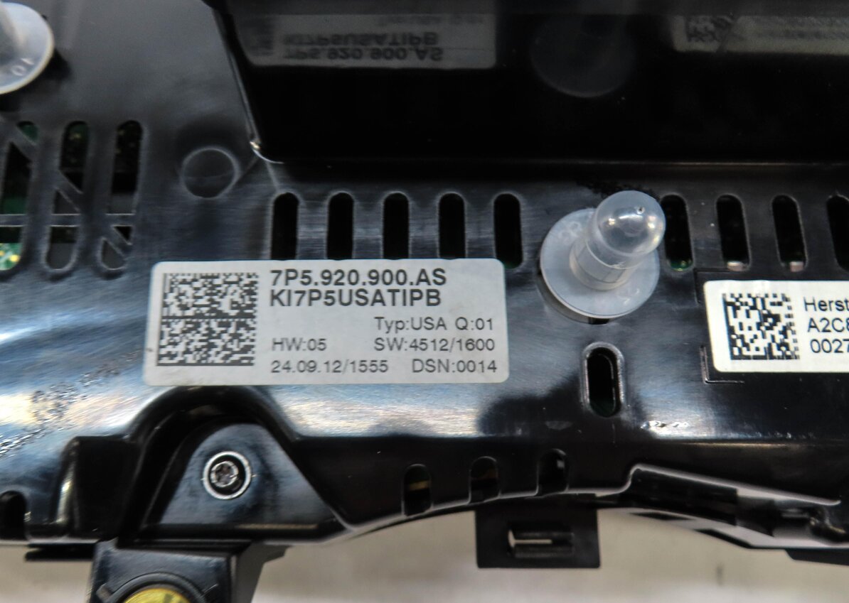 Thumbnail 6: 2013-2018 PORSCHE CAYENNE (958) SPEEDOMETER INSTRUMENT GAUGE CLUSTER
